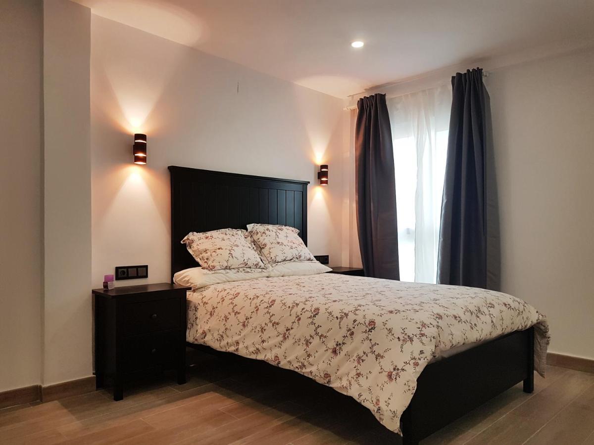 Pepes Home 3 Habitaciones & Parking Gratis トレモリノス エクステリア 写真